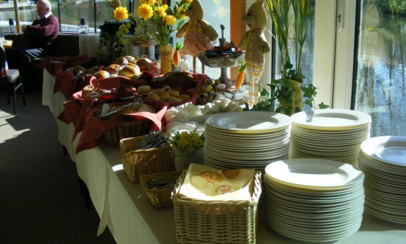 paaslunchcruise-lunch